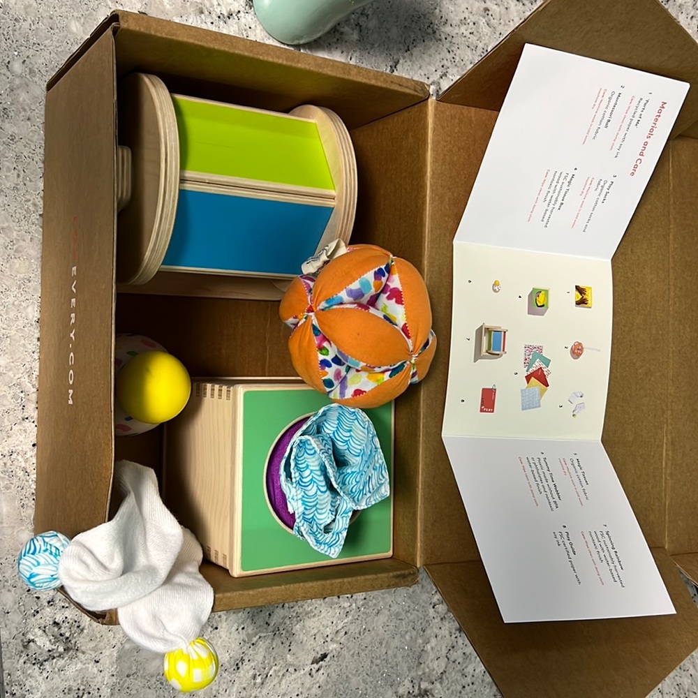 Lovevery Play kit months 5-6